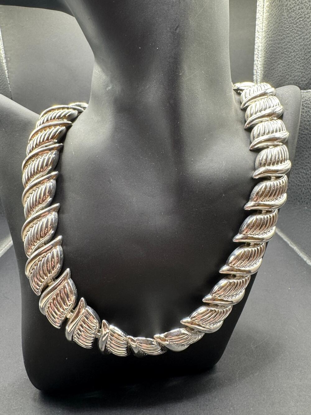 Vintage Napier Signed Chunky Silver Tone Textured Swirl Link Statement Necklace